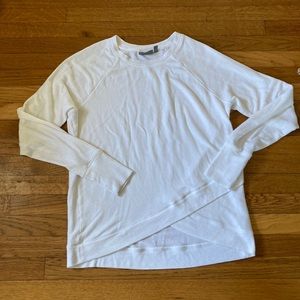Athleta long sleeve white athleisure top